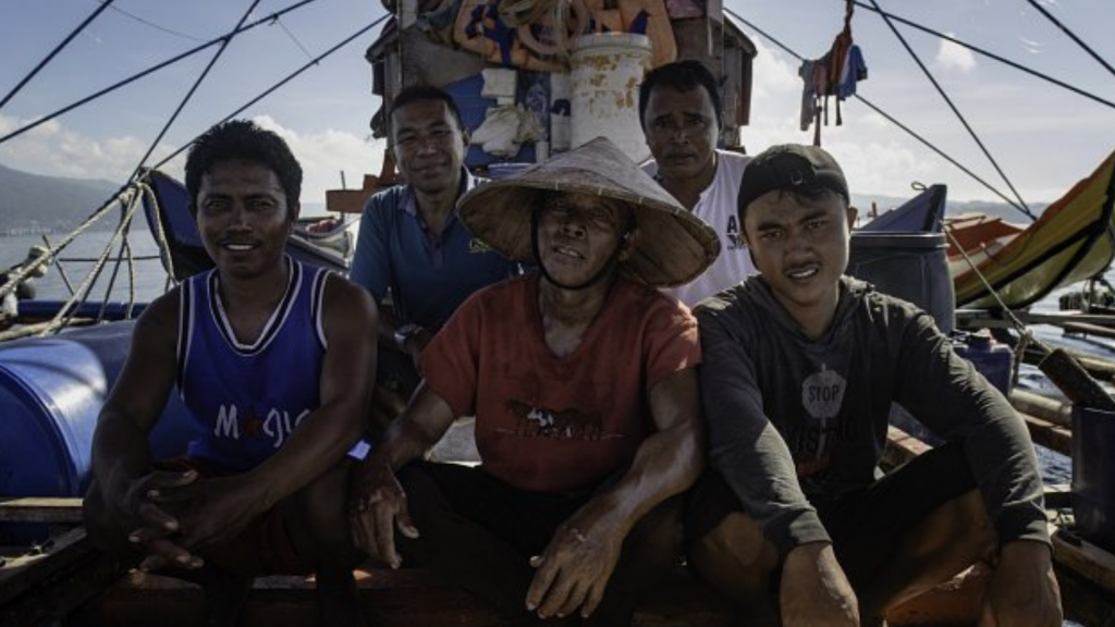 Eight Indonesian pole-and-line and handline fisheries celebrate achieving MSC certification