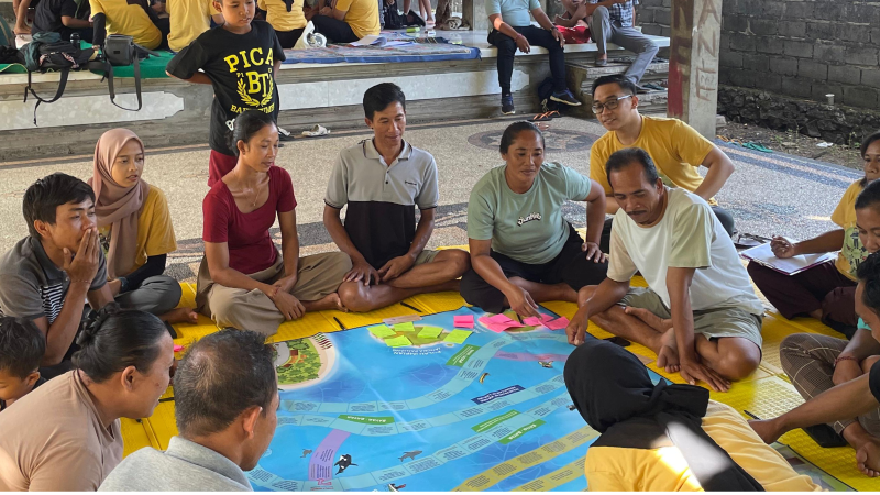 These games are boosting financial literacy in Indonesian fishing communities